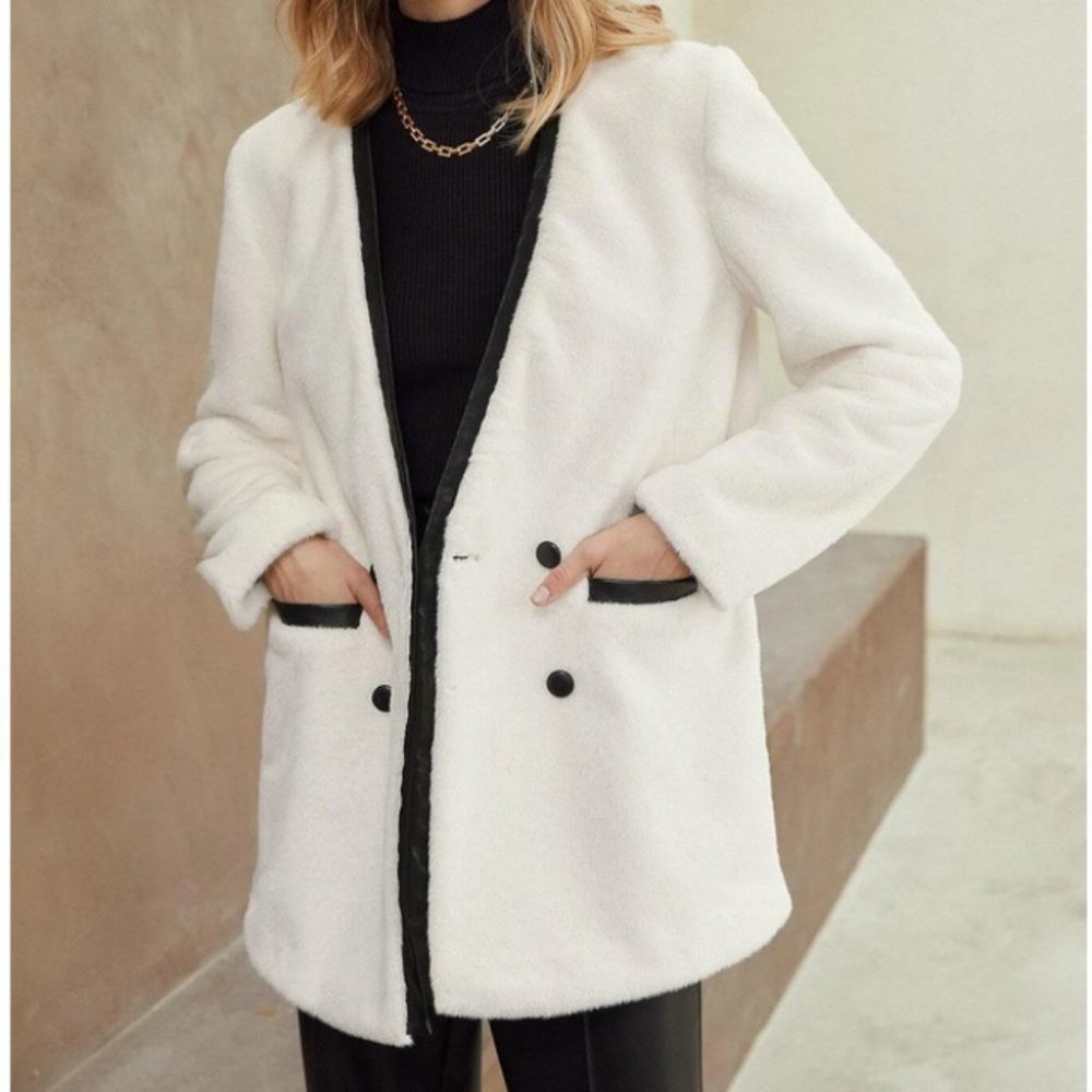 luxury faux leather detailed fuzzy jacket elegant - Picture 5 of 9